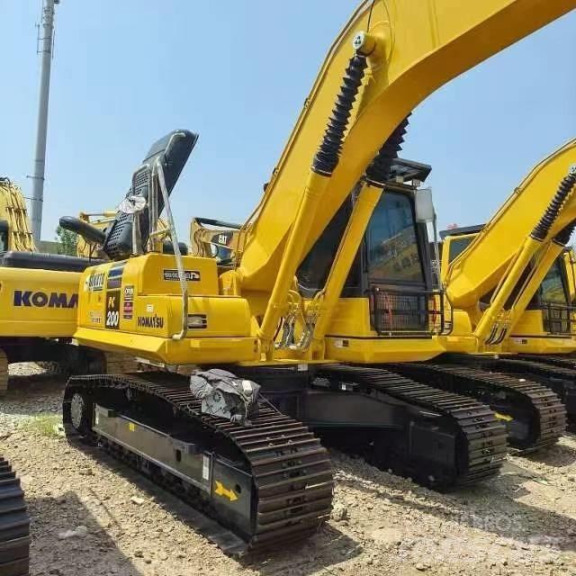 Komatsu PC 200-8 中型挖土機/掘鑿機/挖掘機 7t-12t