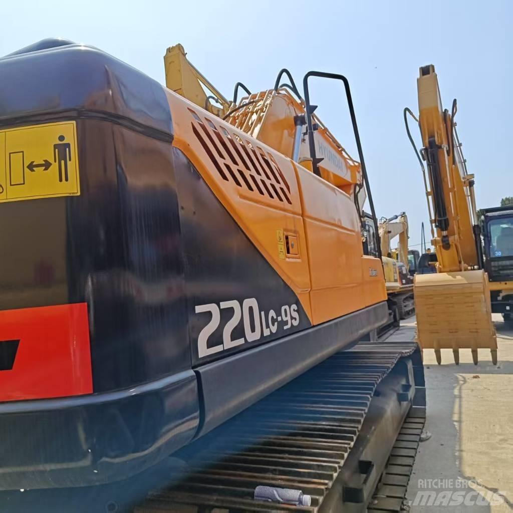 Hyundai 220lc-9s 履帶式 挖土機/掘鑿機/挖掘機