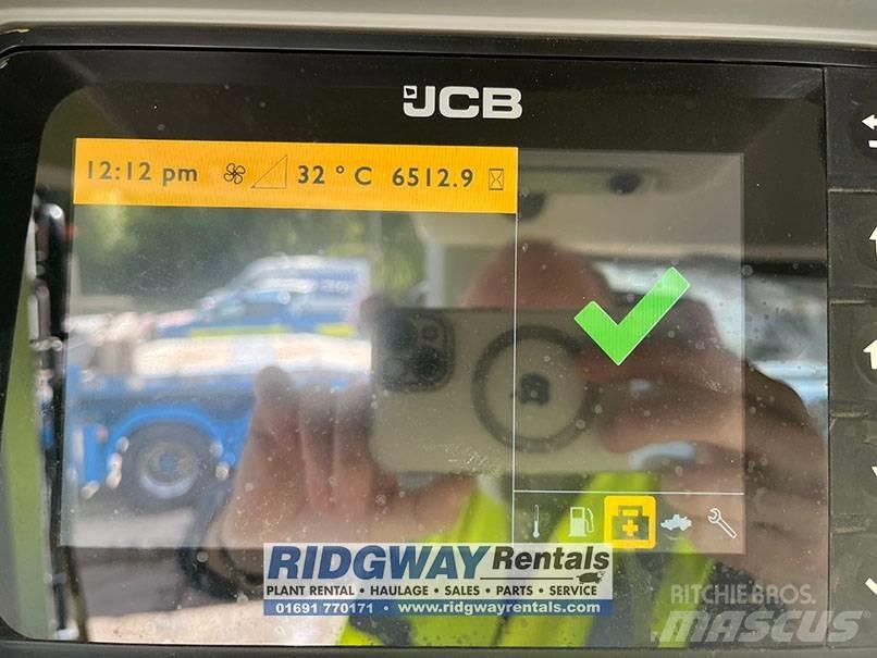 JCB 457 輪胎式裝載機