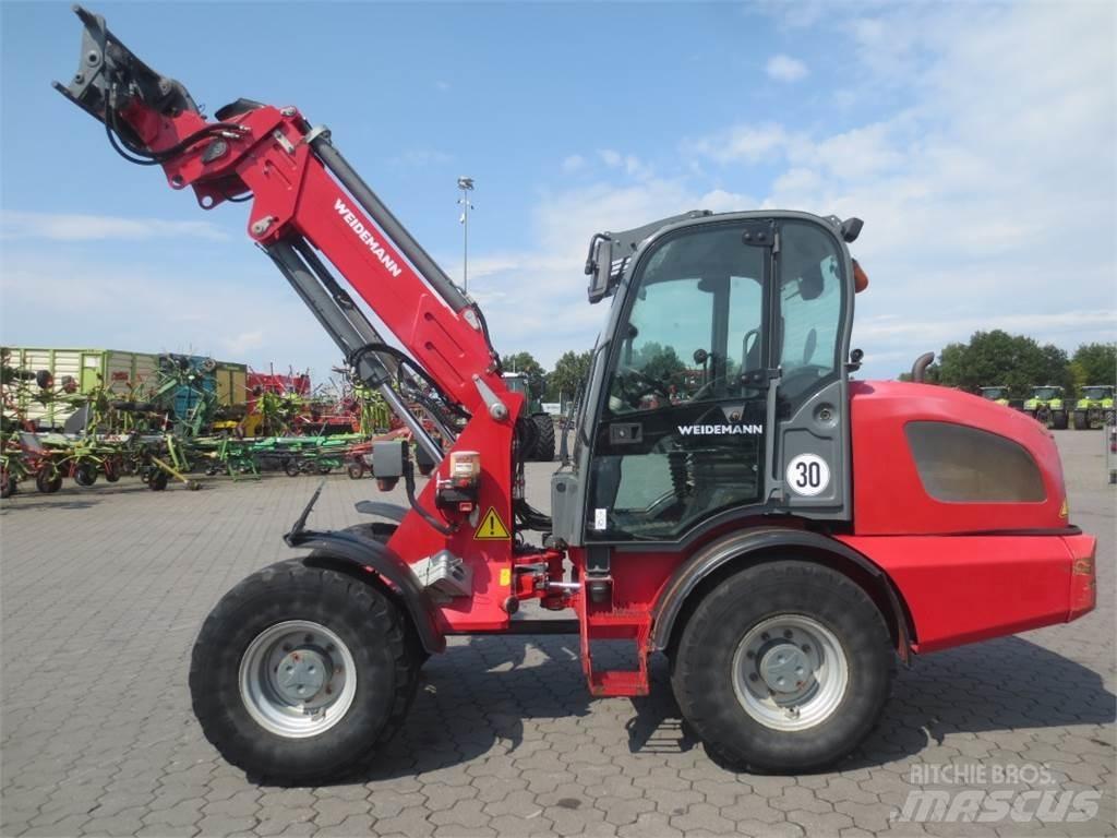 Weidemann 4080 T 伸縮臂操作車