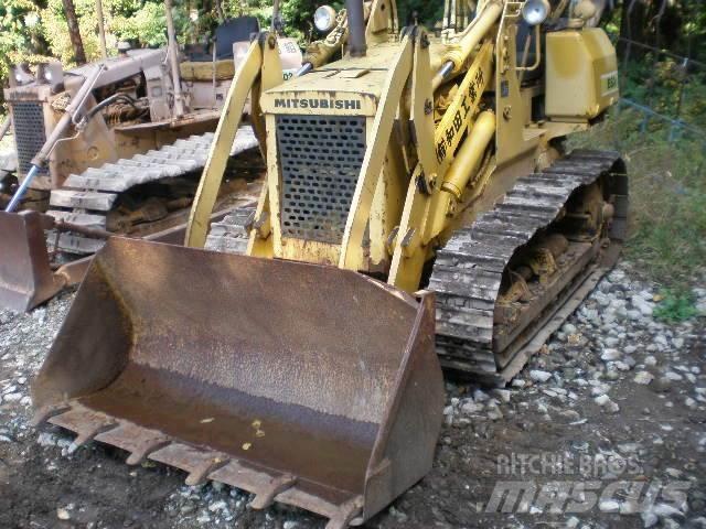 Mitsubishi BS3F 履帶推土機