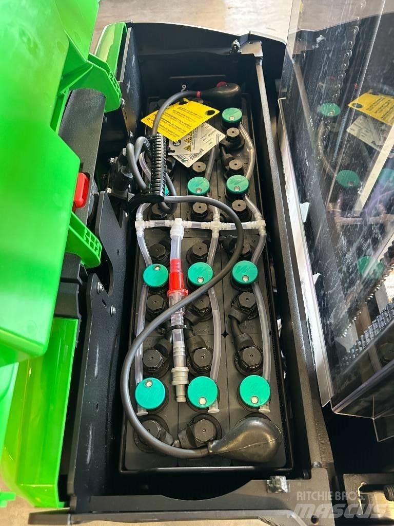Cesab S 214L 行走控制式堆積機