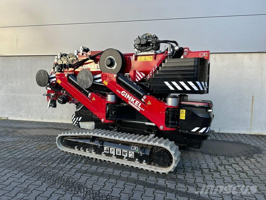 Hoeflon C30e 小型起重機