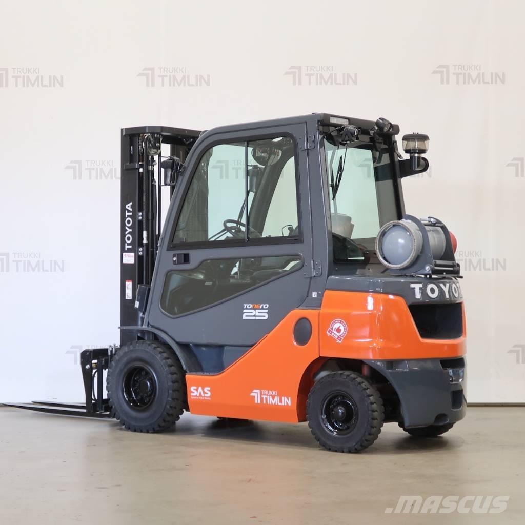 Toyota 02-8FGF25 液化石油氣LPG卡車