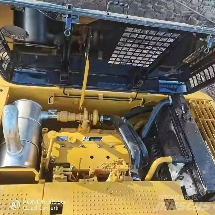 CAT 320D2 履帶式 挖土機/掘鑿機/挖掘機