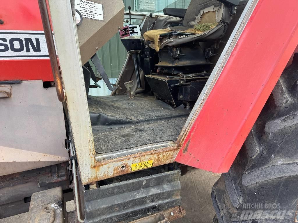 Massey Ferguson 2720 曳引機