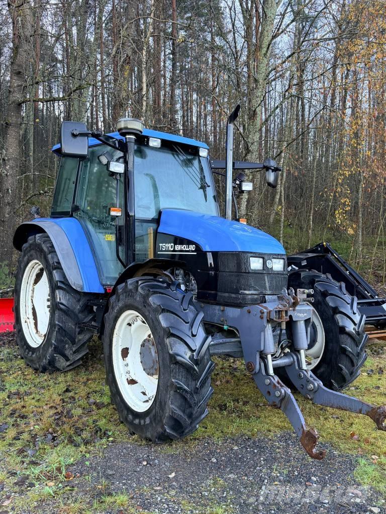 New Holland TS 110 曳引機