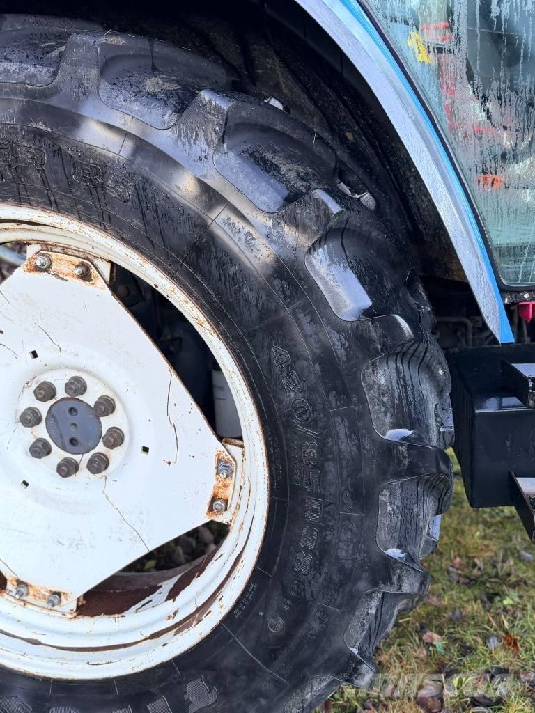 New Holland TS 110 曳引機