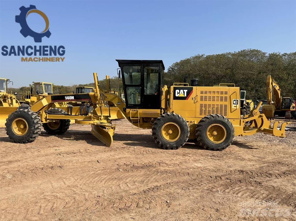 CAT 140 H 平土機