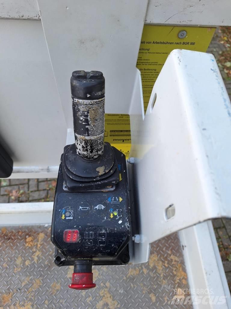 Genie GS 2668 DC 剪式升降機