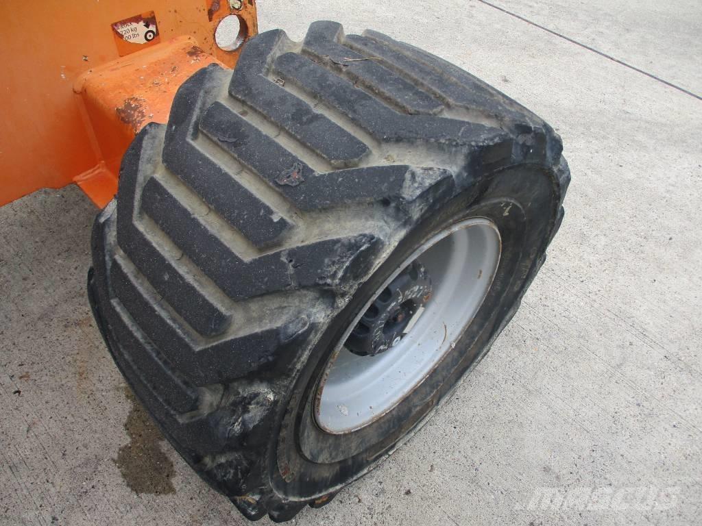 JLG 510 AJ (947) 緊湊型自走式伸縮臂式升降機