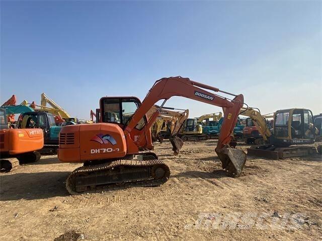Doosan DH70-7 履帶式 挖土機/掘鑿機/挖掘機