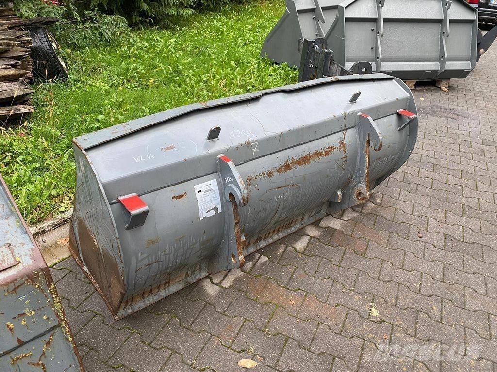 Wacker Neuson WL 44 輪胎式裝載機