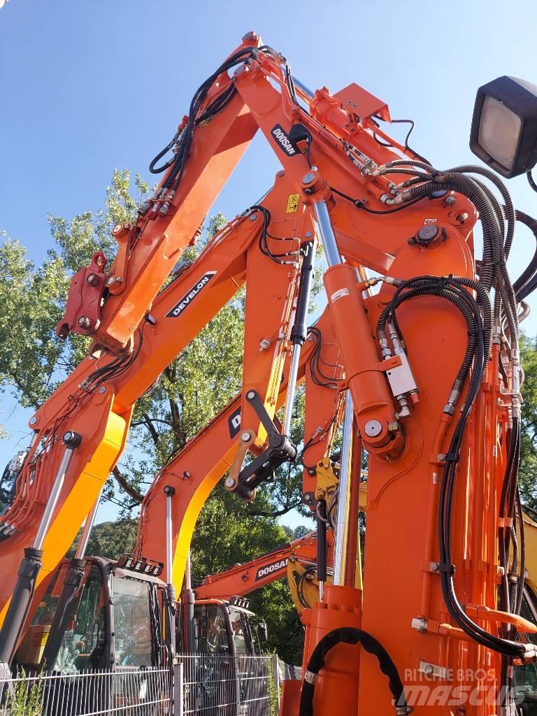 Develon DX 85 R-3 中型挖土機/掘鑿機/挖掘機 7t-12t