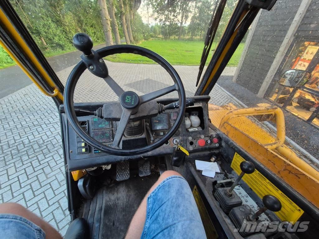 Merlo Roto 30.13 伸縮臂操作車