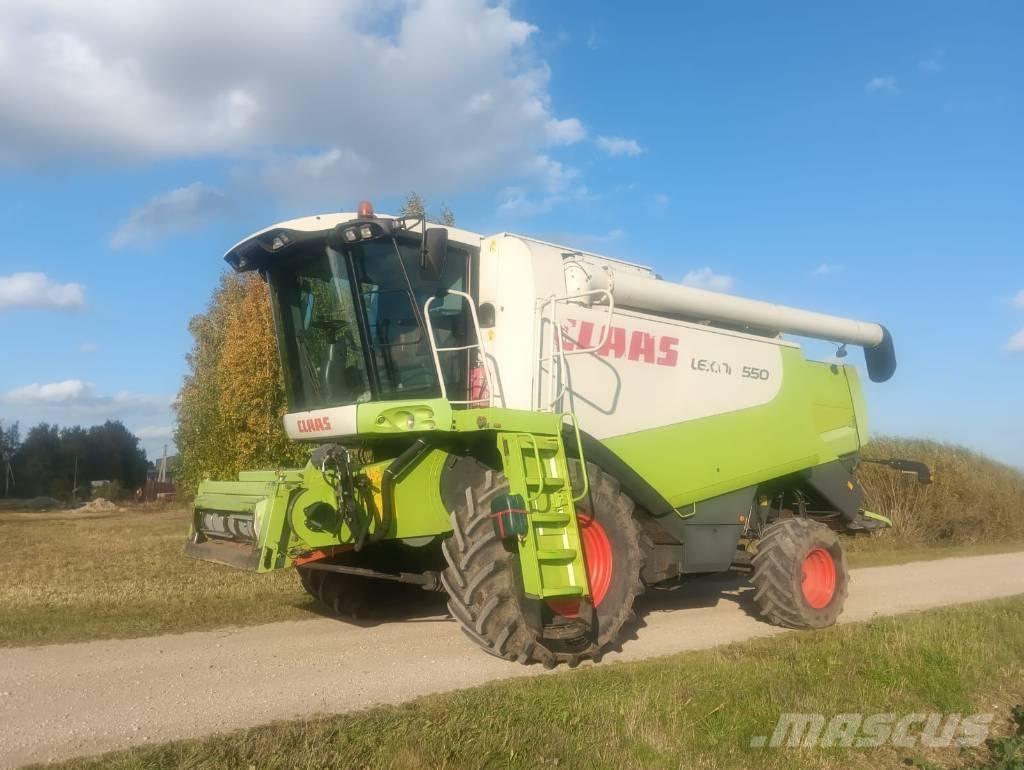 CLAAS Lexion 550 聯合收穫機