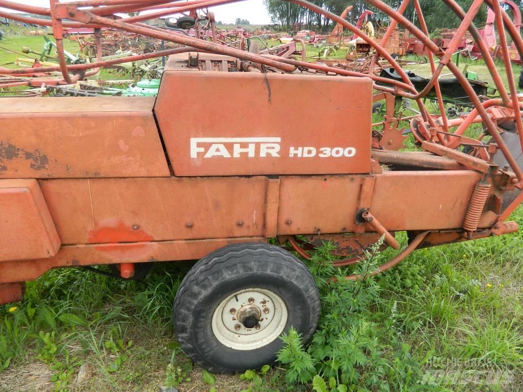 Deutz-Fahr HD300 方形打捆機