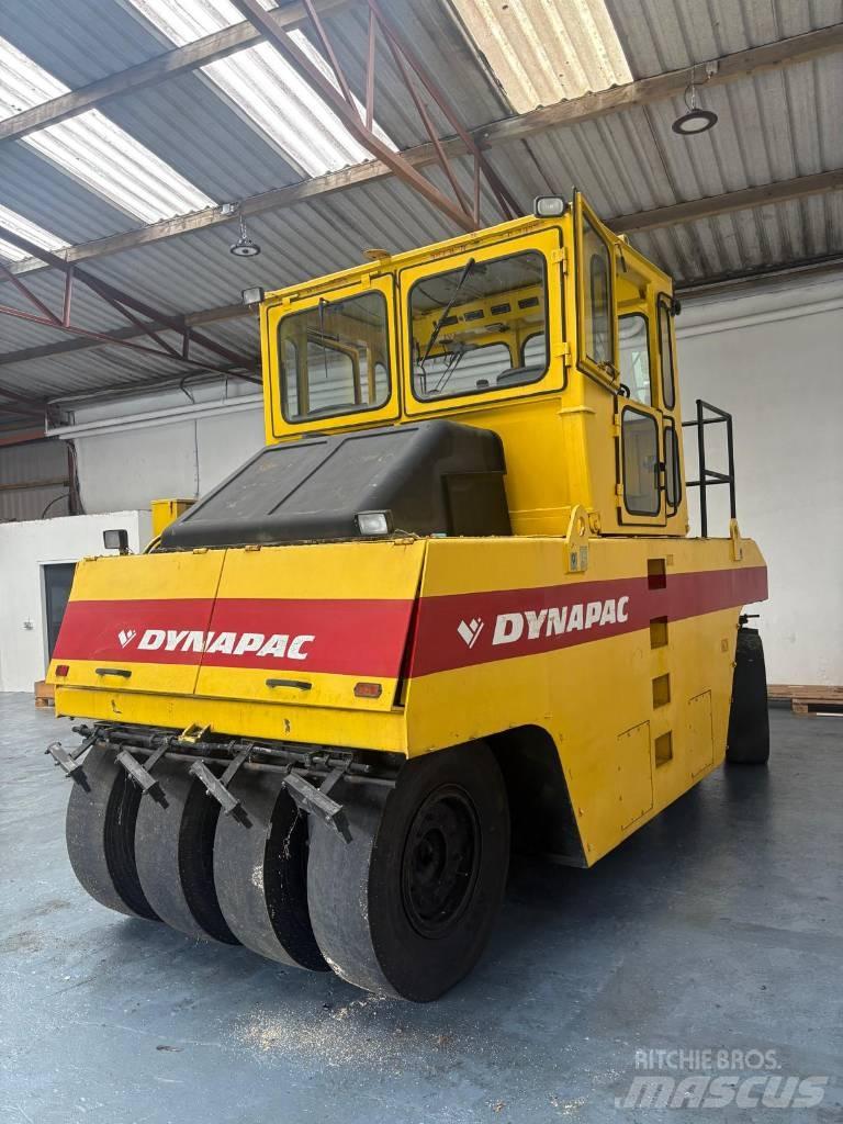 Dynapac CP 271 膠輪滾壓機