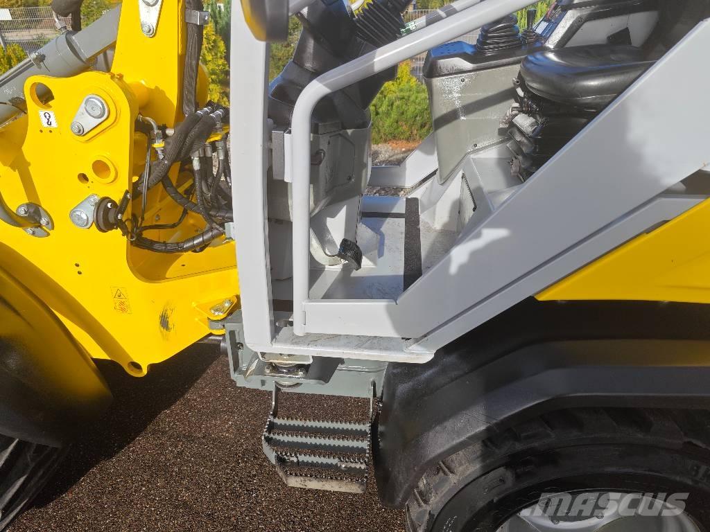 Wacker Neuson WL 28 輪胎式裝載機