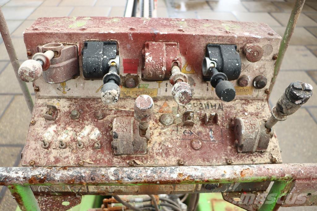 JLG 150 HAX 曲臂高空作業車