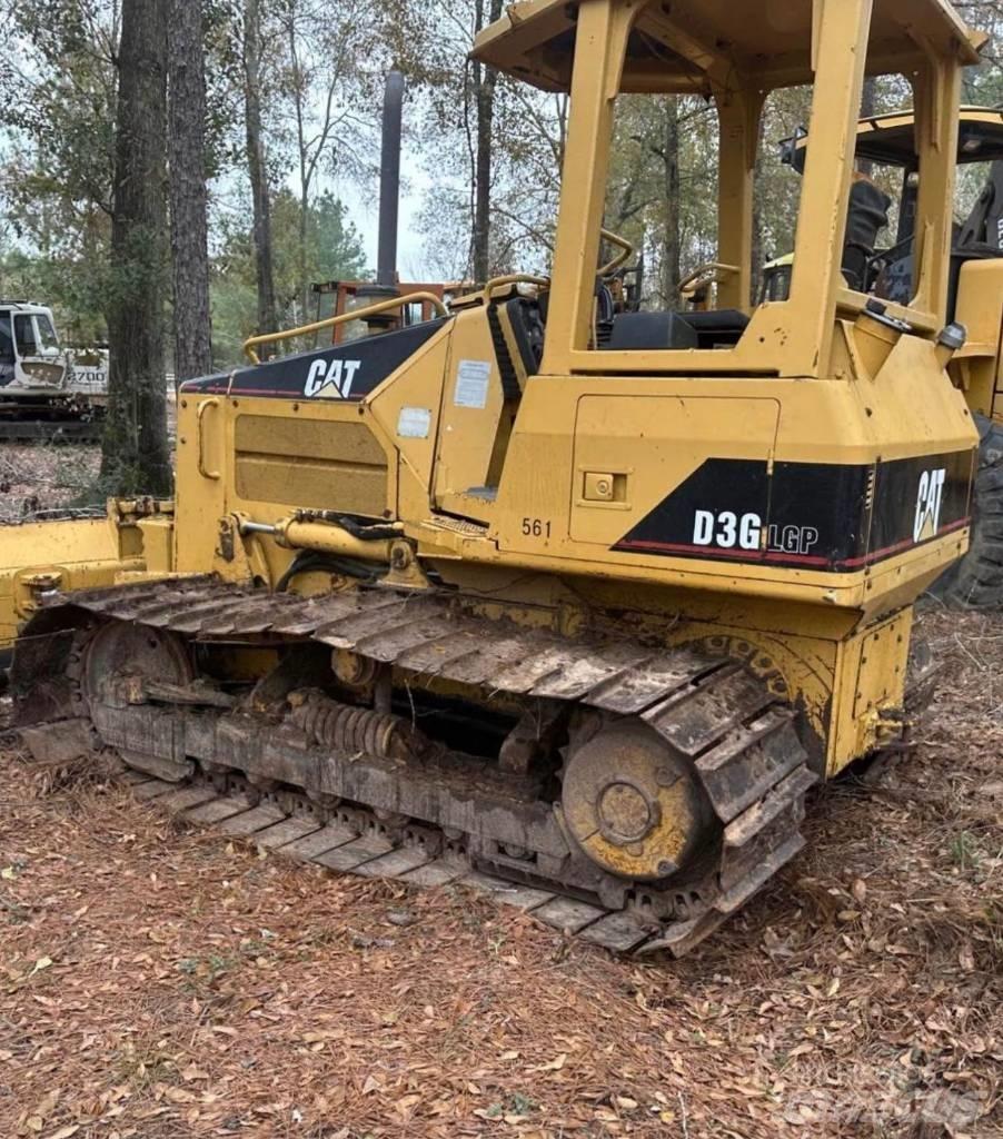 CAT D 3 G LGP 履帶推土機