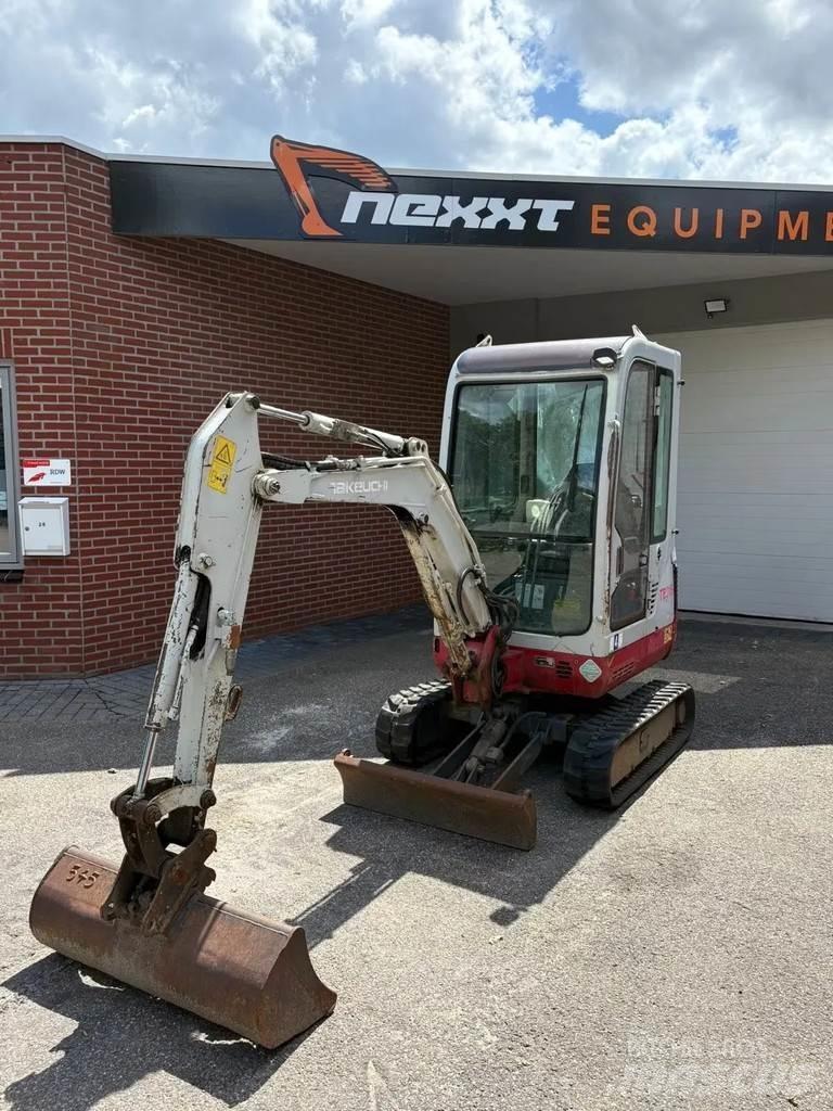 Takeuchi TB 016 小型挖土機/掘鑿機<7t(小型挖掘機)
