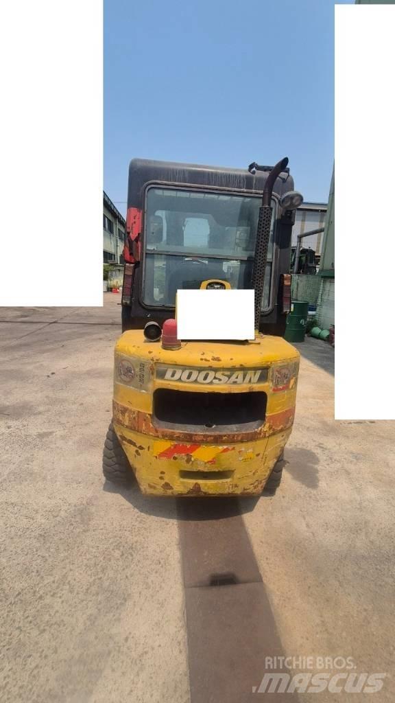 Hyundai D30 堆高機(叉車)-其他