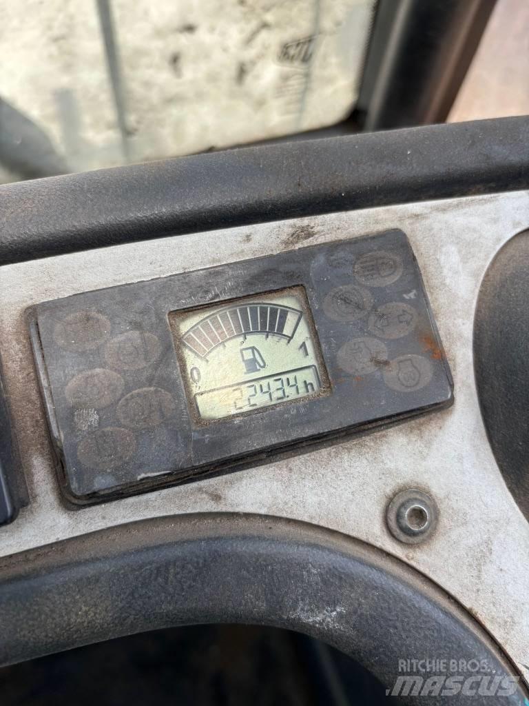 JCB TLT 35 柴油卡車