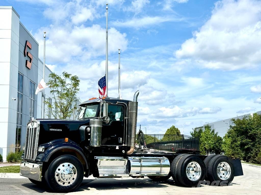 Kenworth W 900 曳引機組件