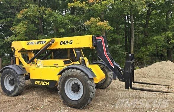 Load Lifter 842G 伸縮臂操作車