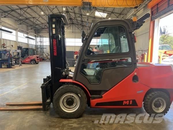 Manitou MI55 D 越野車