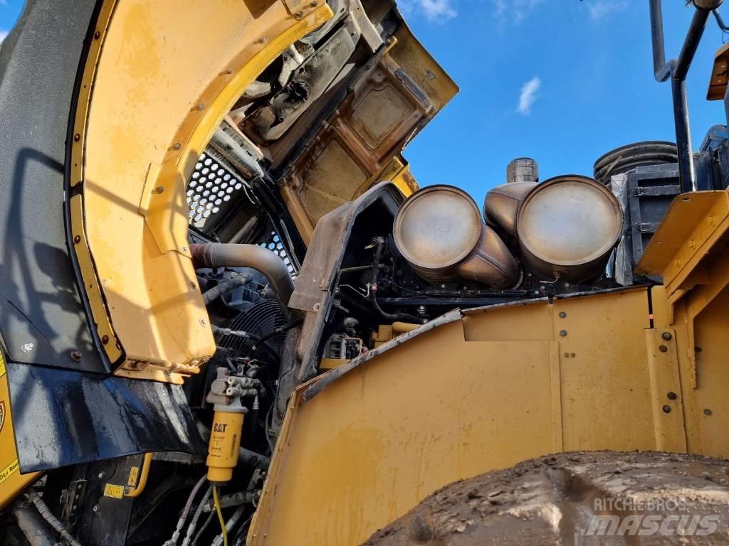 CAT 980 M 輪胎式裝載機