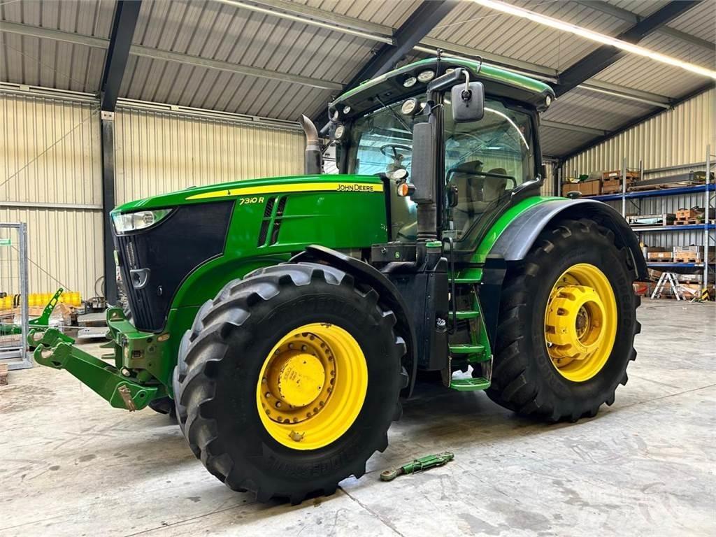 John Deere 7310R 曳引機