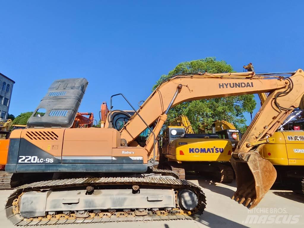 Hyundai Robex 220 LC 履帶式 挖土機/掘鑿機/挖掘機