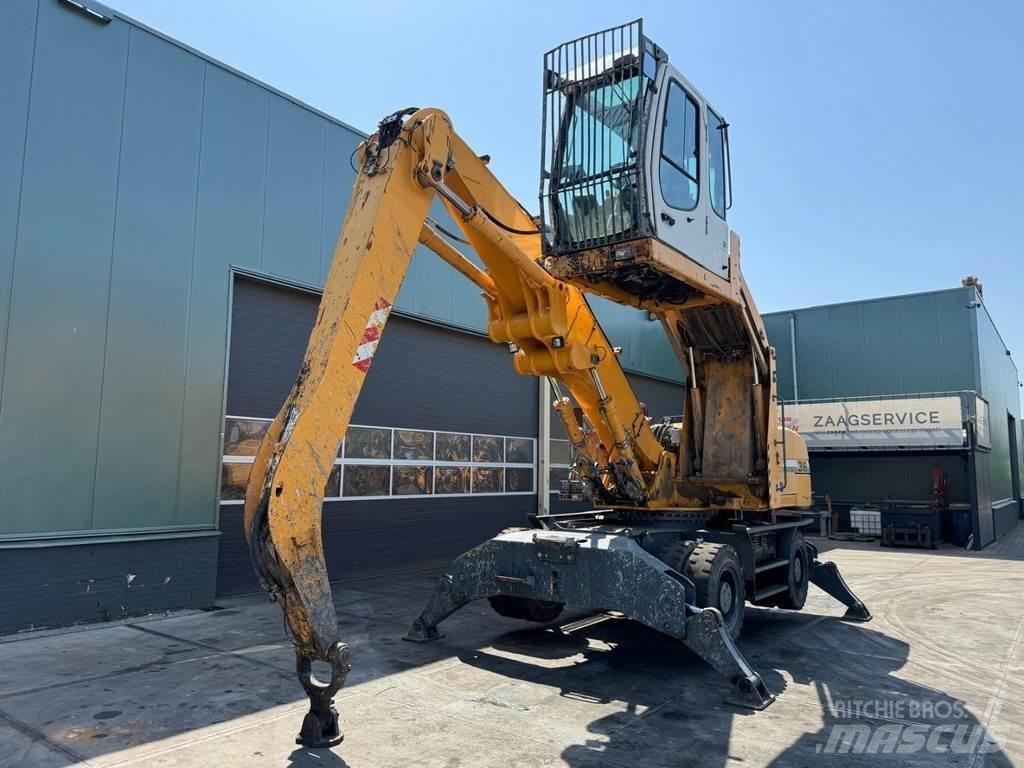 Liebherr A 316 廢棄物/工業用操作車
