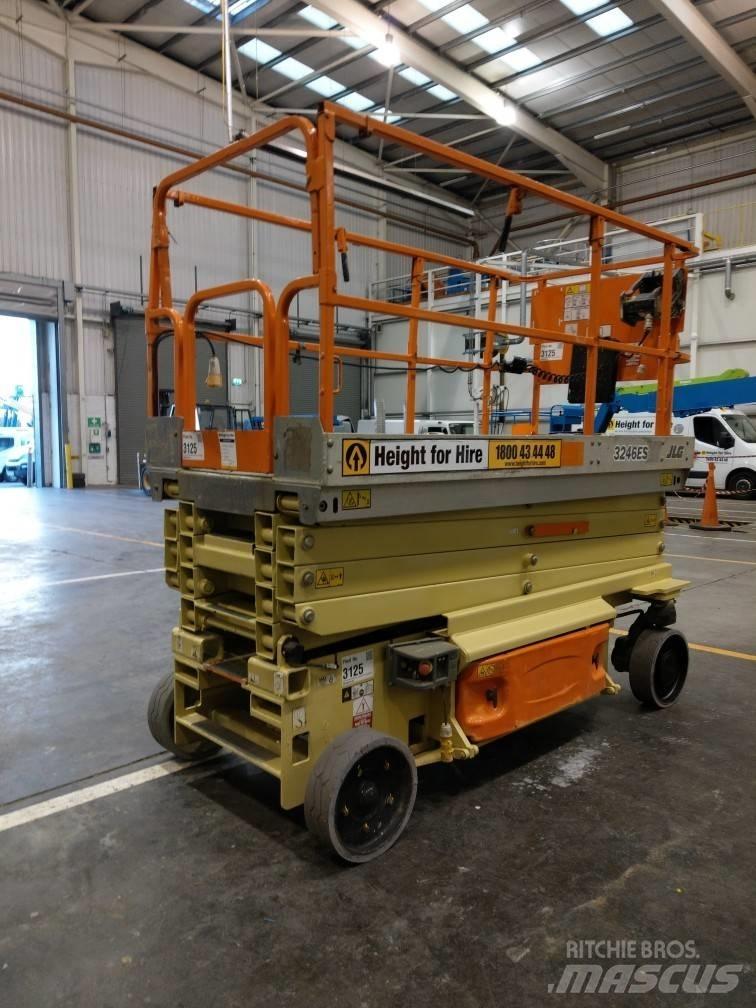 JLG ES 3246 剪式升降機
