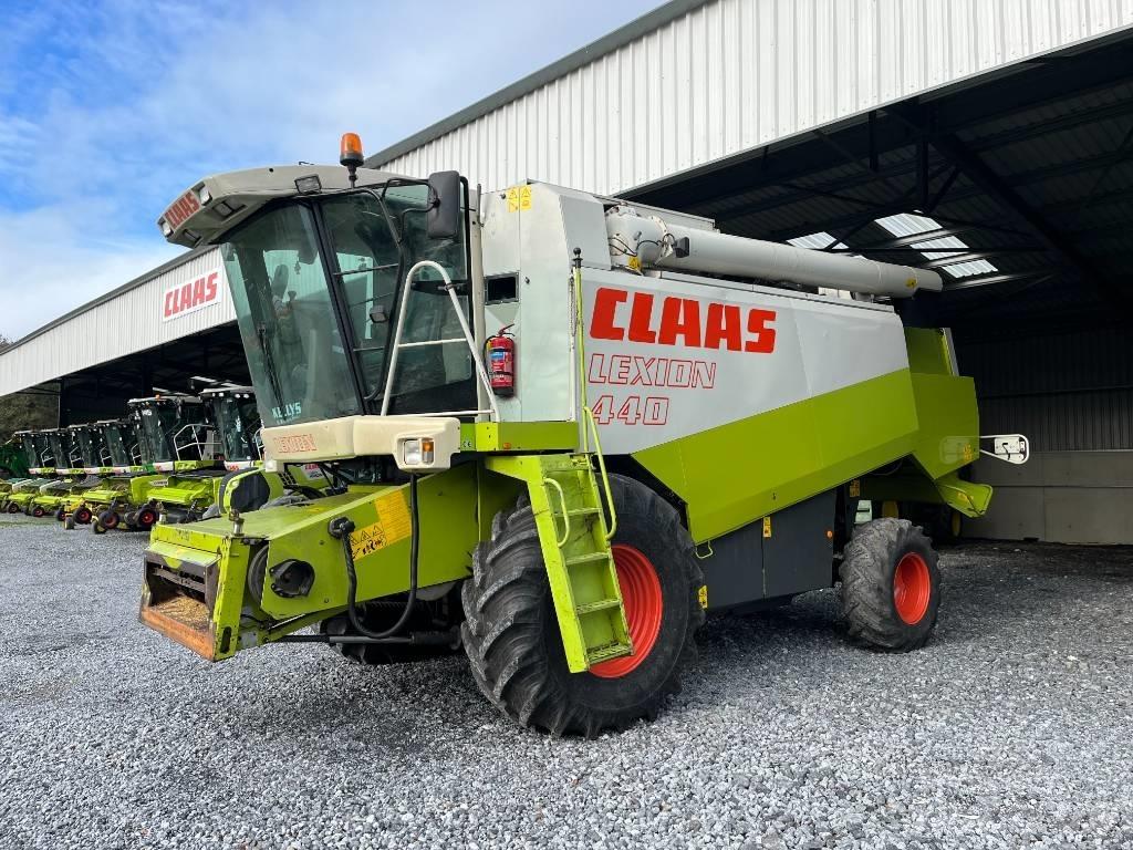 CLAAS Lexion 440 聯合收穫機