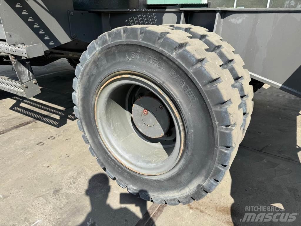 Sennebogen 835M D 廢棄物/工業用操作車