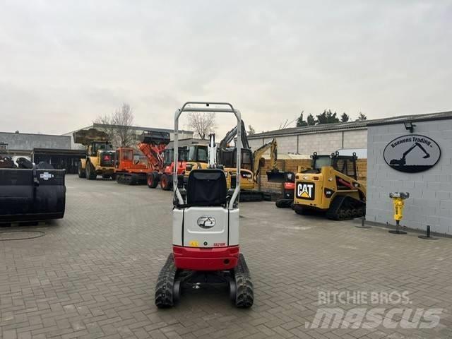 Takeuchi TB 210 R 小型挖土機/掘鑿機<7t(小型挖掘機)