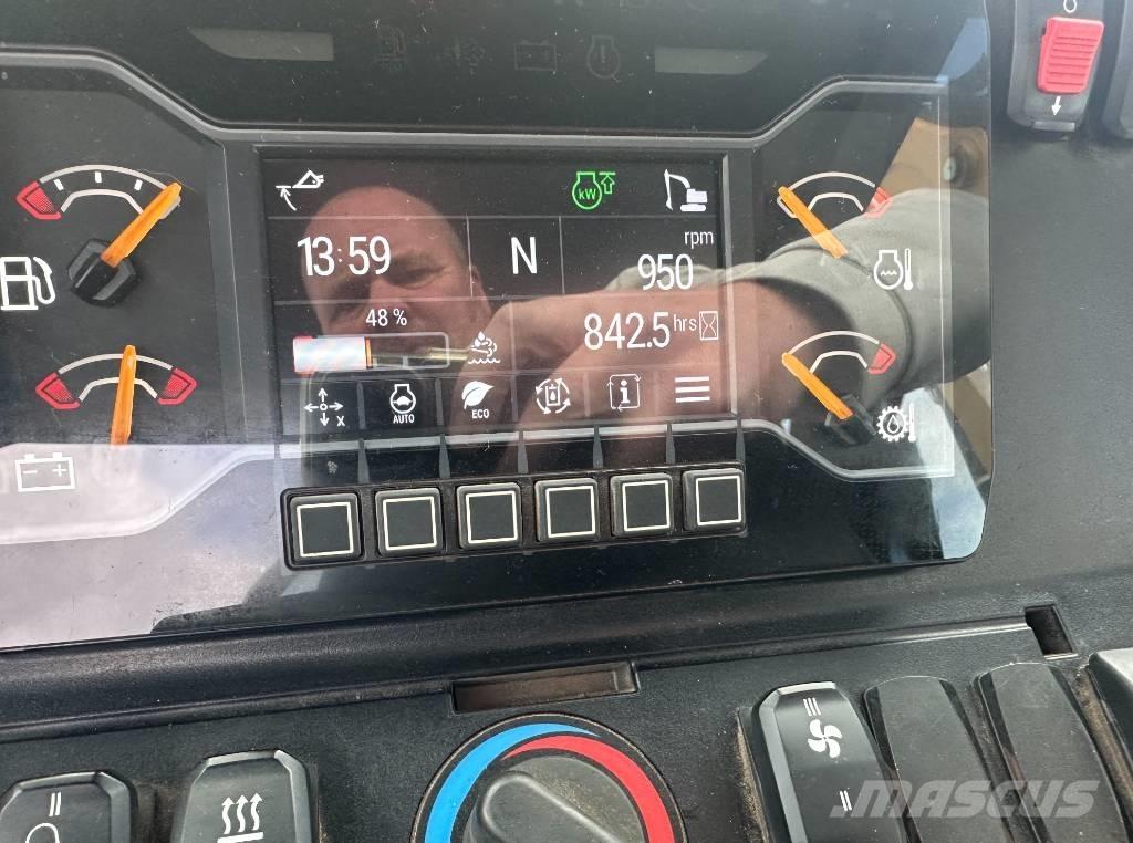 CAT 432 反鏟裝載機