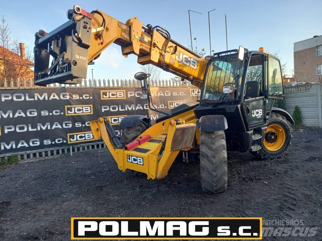 JCB 535-125 伸縮臂操作車