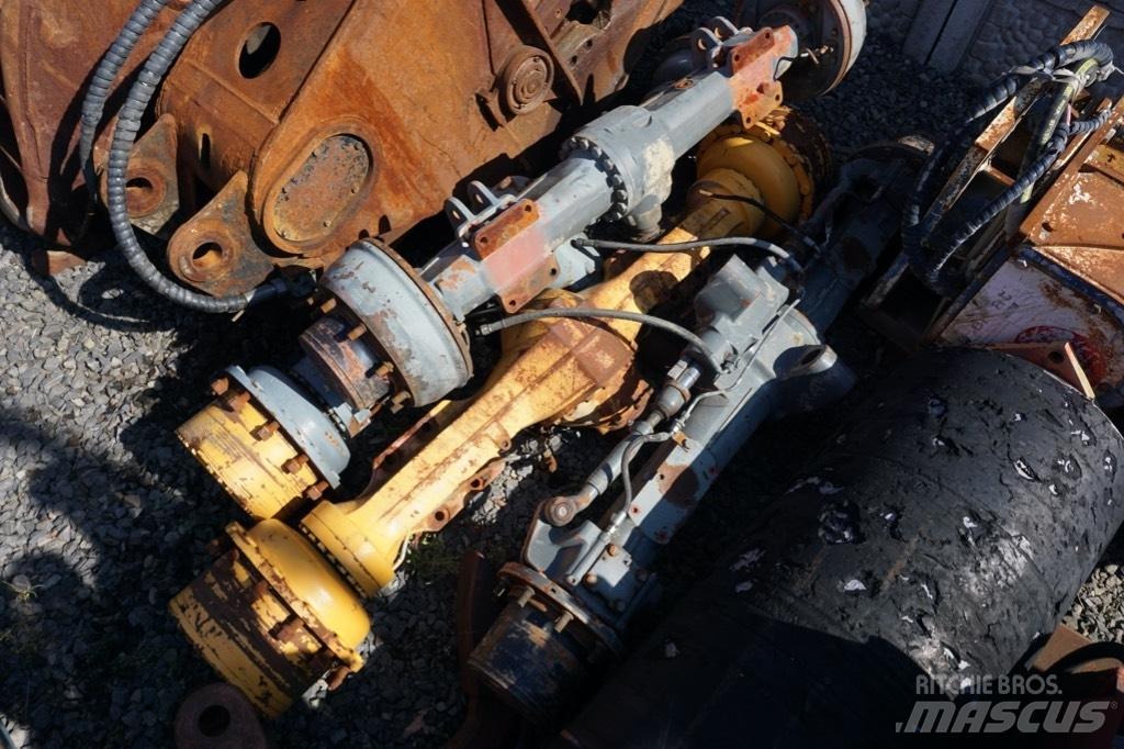 Liebherr Mosty 軸