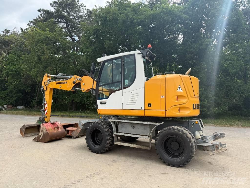Liebherr A 910 Comp 旋轉式挖土機/掘鑿機/挖掘機
