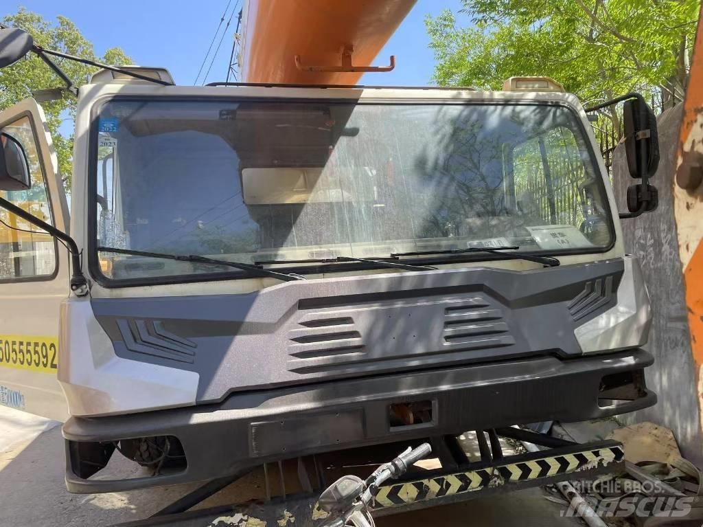 Zoomlion ZTV550 全路面起重機/吊車