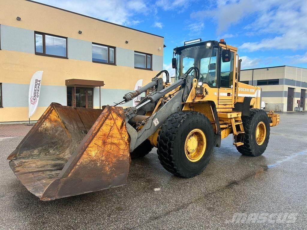 Volvo BM L90 輪胎式裝載機