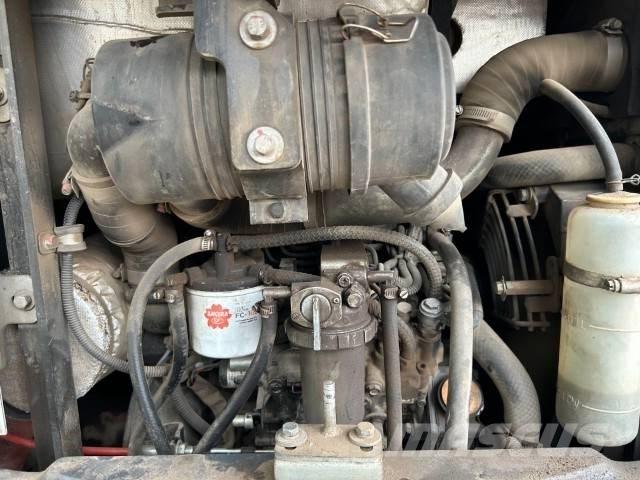 Doosan DX 30 Z 小型挖土機/掘鑿機<7t(小型挖掘機)