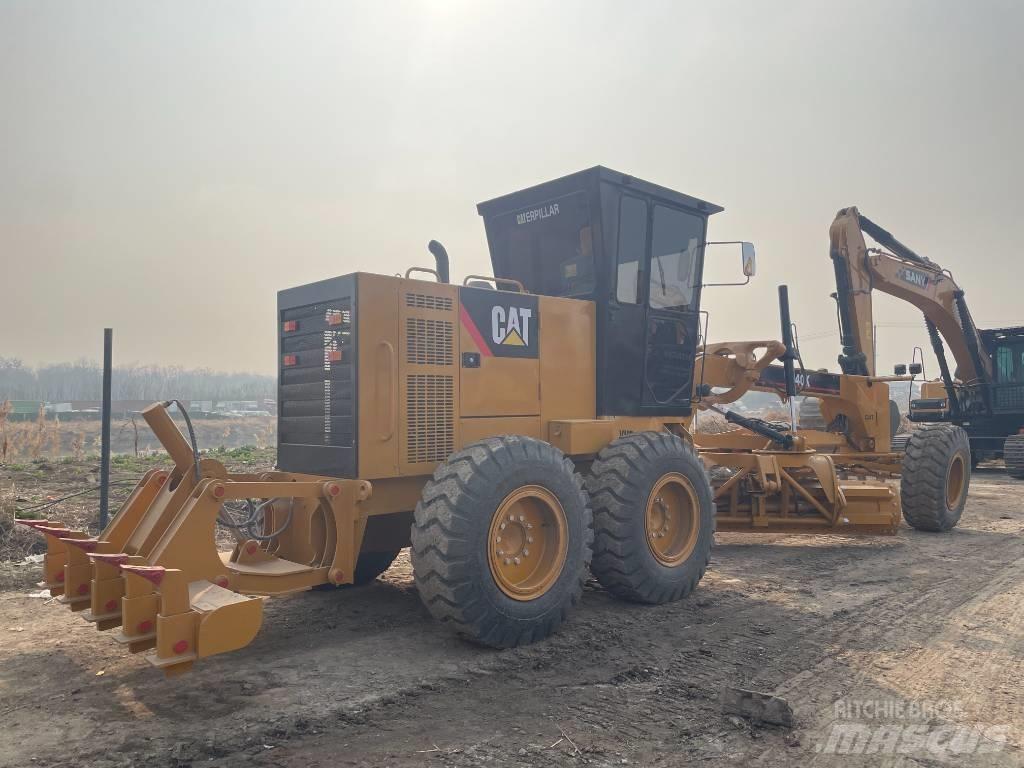 CAT 140 K 平土機