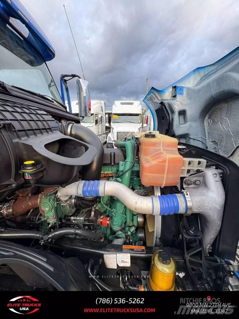 Volvo Commercial VNL 曳引機組件