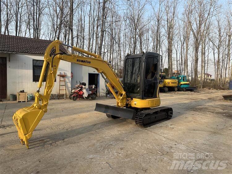 Komatsu PC35 小型挖土機/掘鑿機<7t(小型挖掘機)