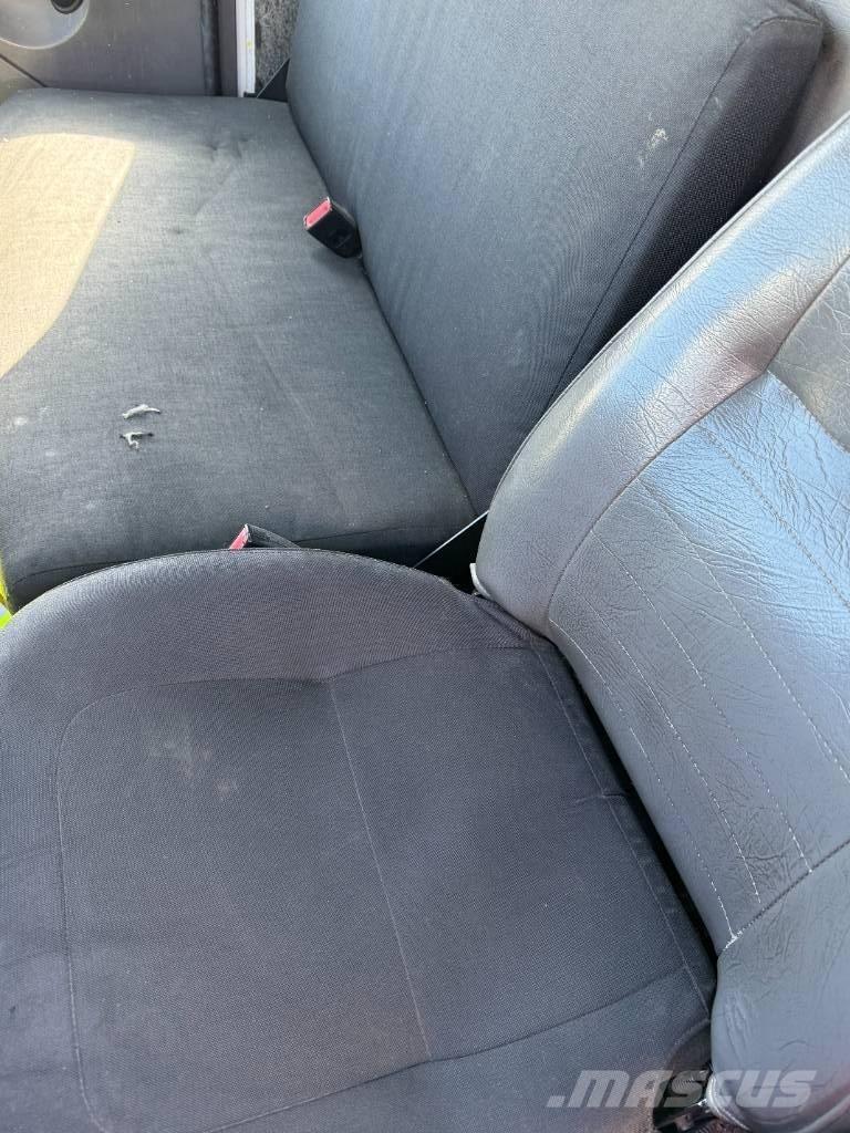 Freightliner M2 垃圾車